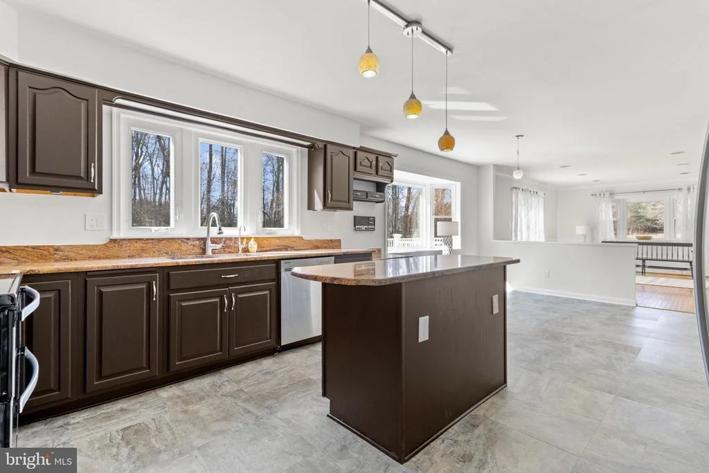 Photo of 3817 MOUNT AIRY DRIVE