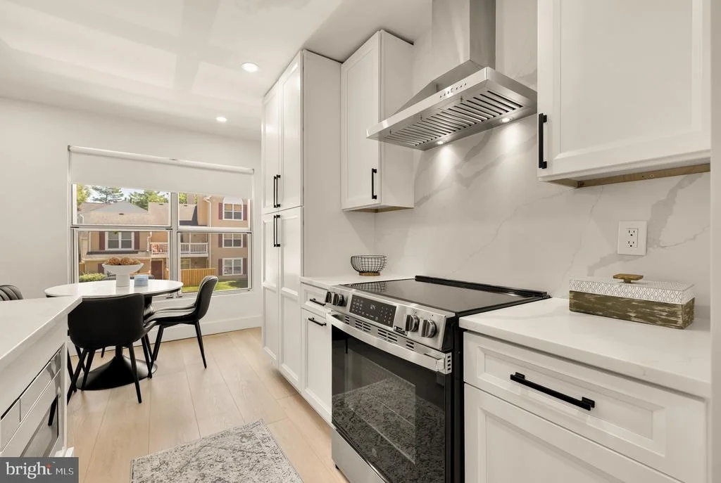 Photo of Unit 21 at 18254 ROLLING MEADOW WAY