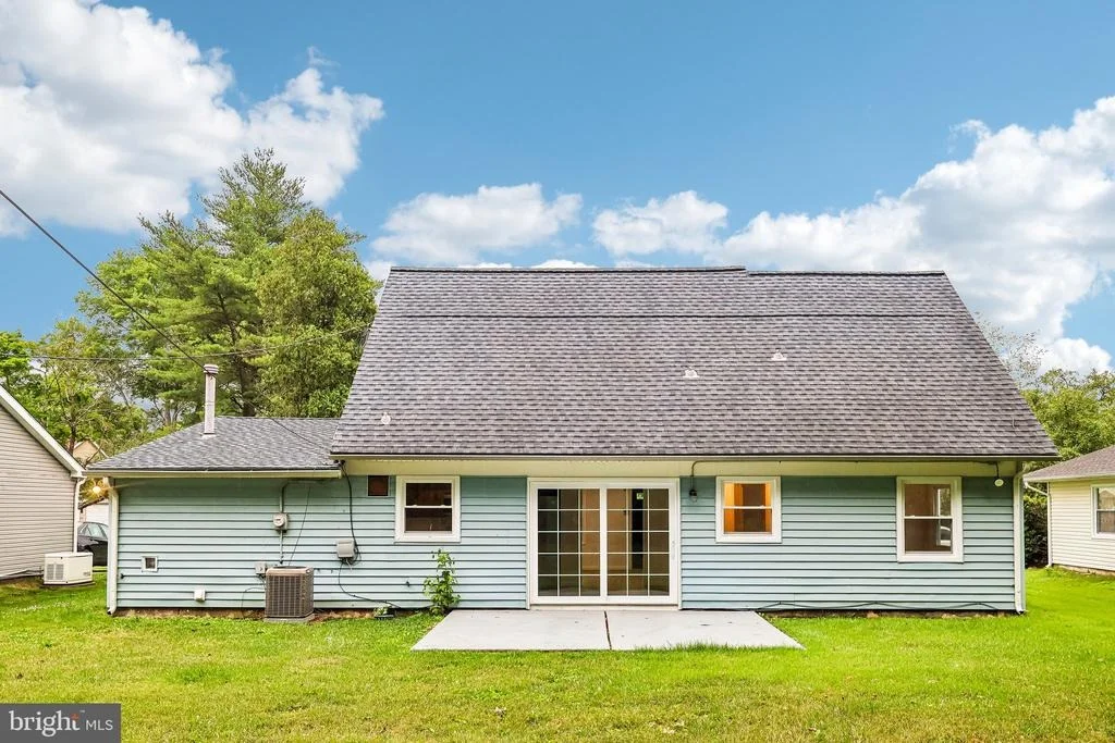 Photo of 86 E RIVER DRIVE