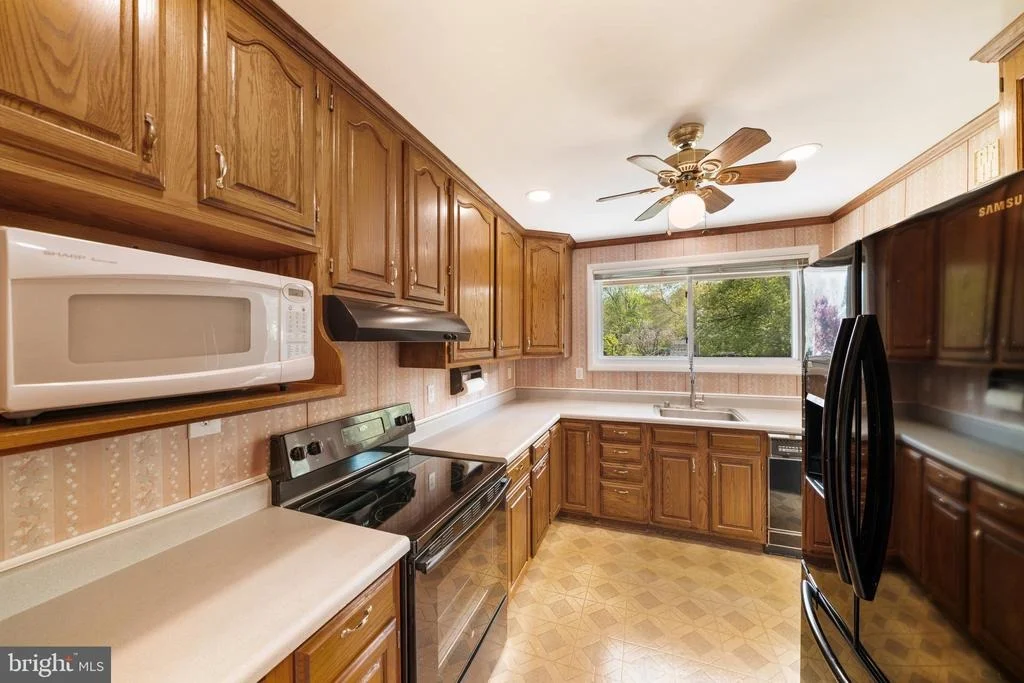 Photo of 1509 VIVIAN PLACE