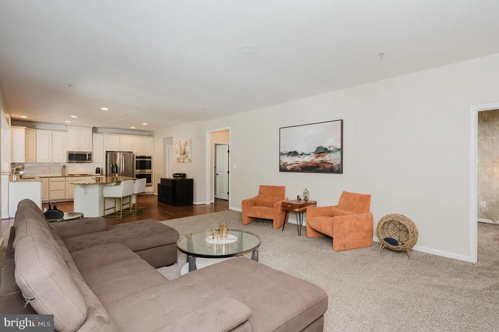 Photo of 744 FALCON LANE