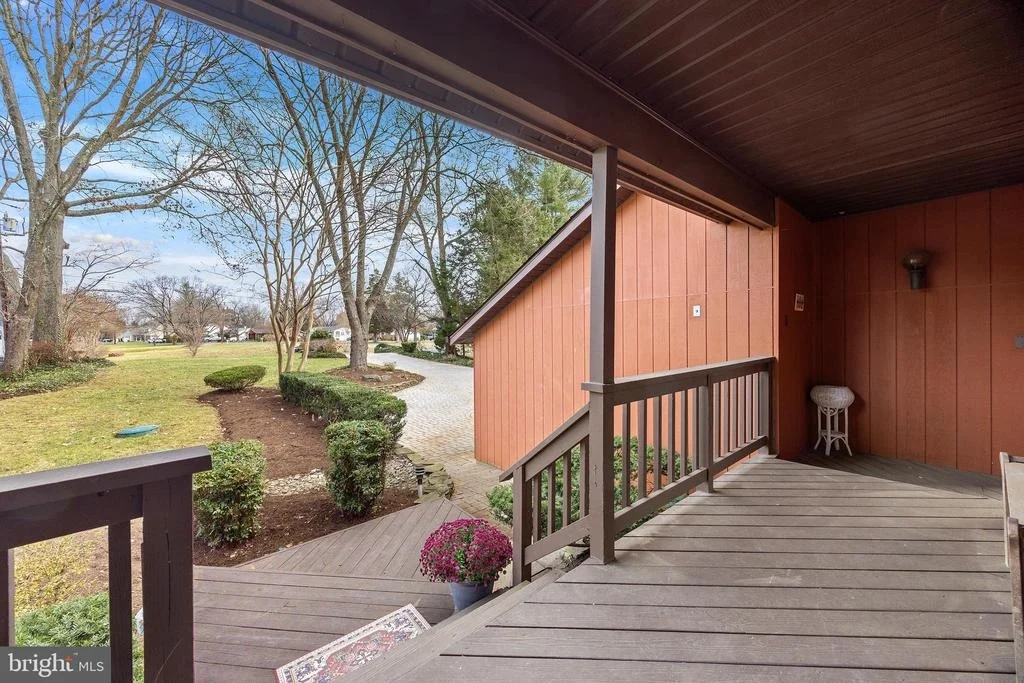 Photo of 1836 BURLEY LANE