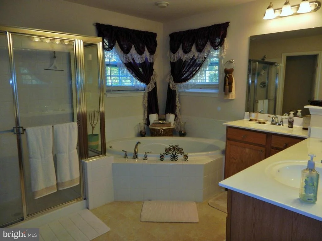 Photo of 2976 KINCAID DRIVE