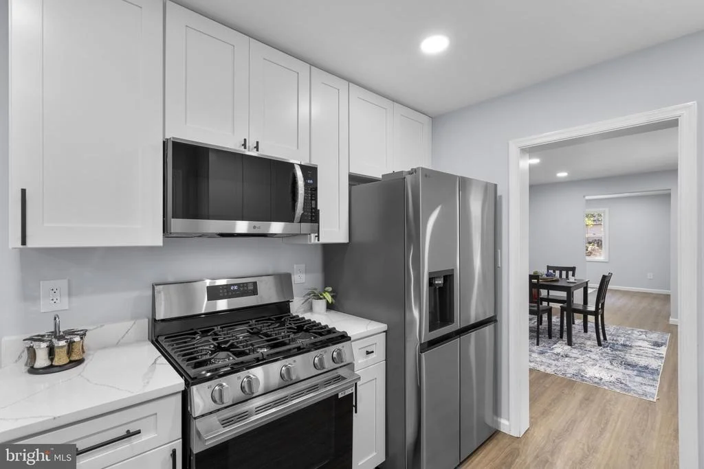 Photo of 4010 FOREST GROVE