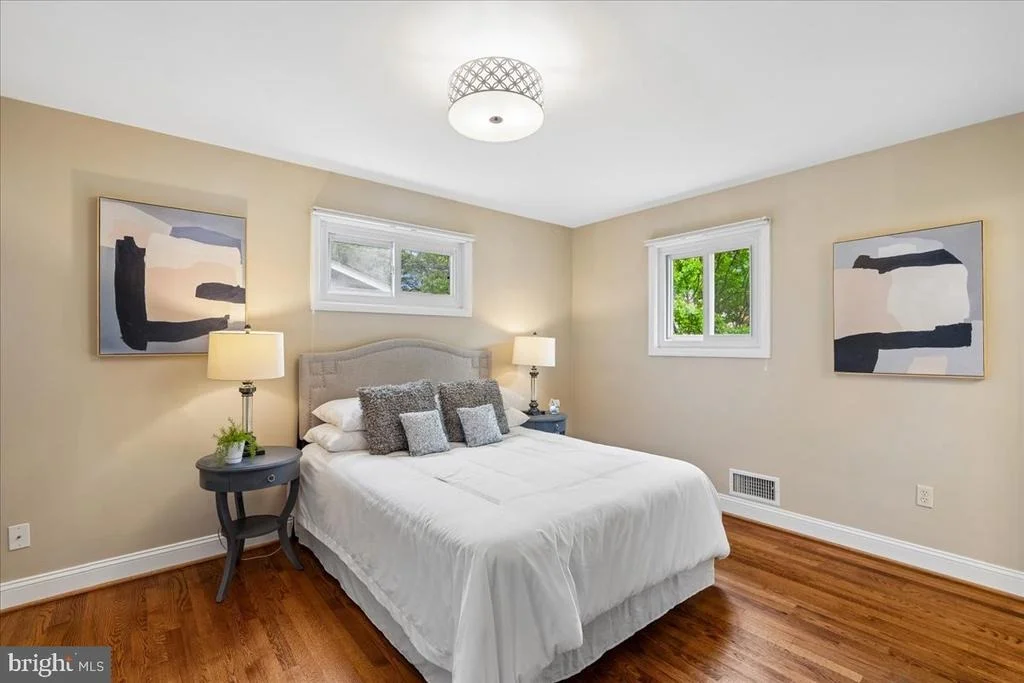 Photo of 9817 CHERRY TREE LANE