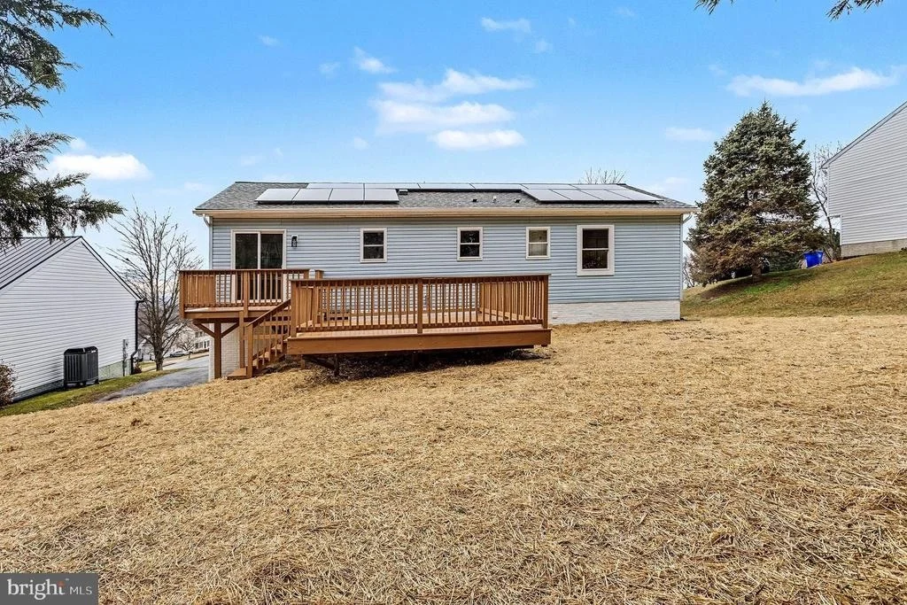 Photo of 123 SUNHIGH DRIVE