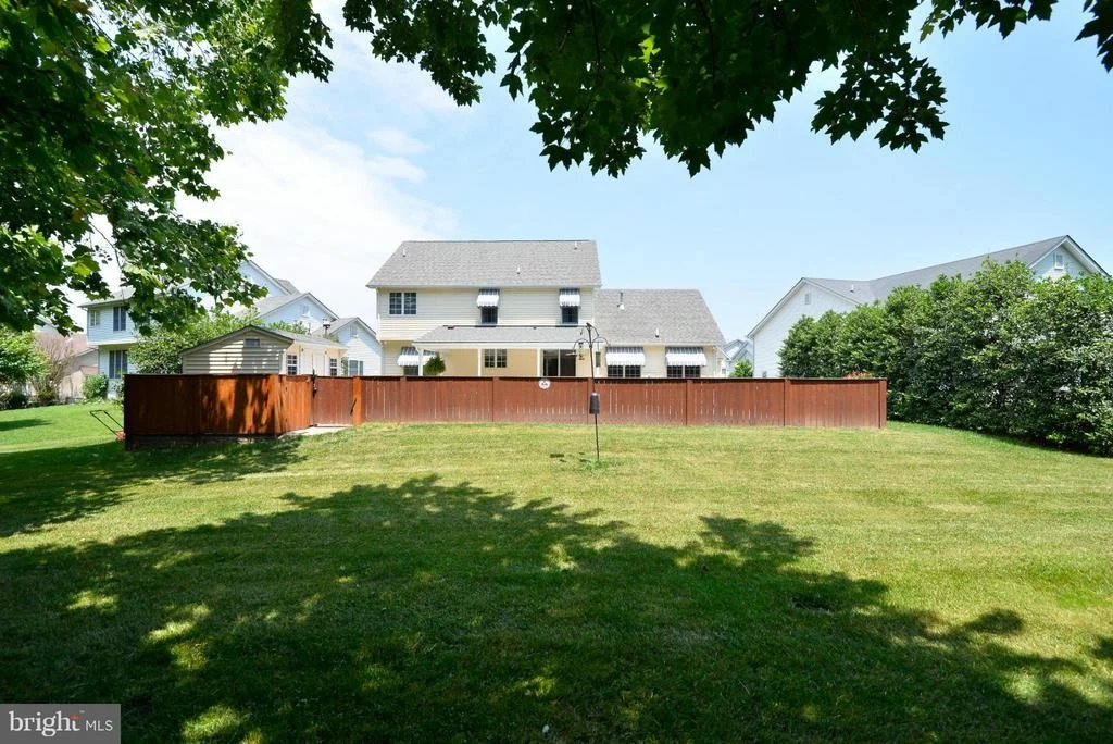 Photo of 1023 BEXHILL DRIVE