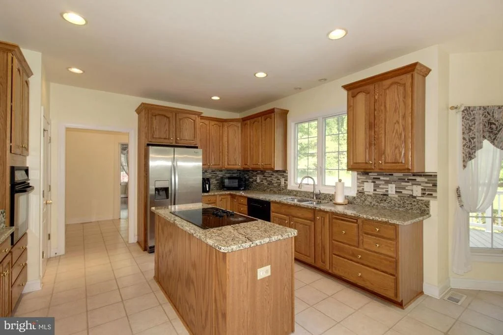 Photo of 1105 THOMPSON WAY