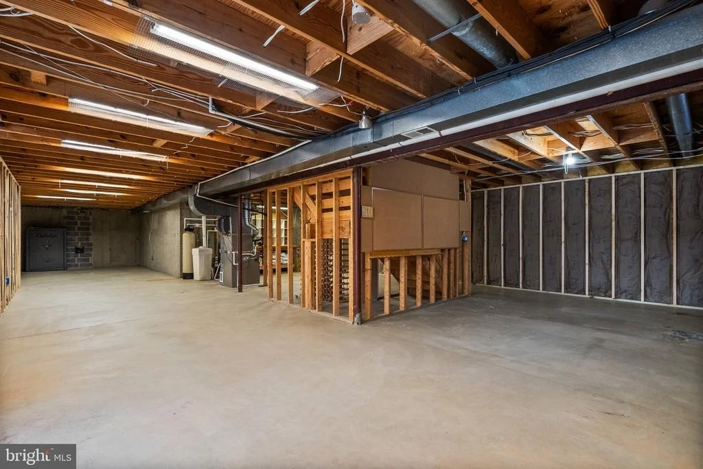 Photo of 9716 HUNTMASTER ROAD