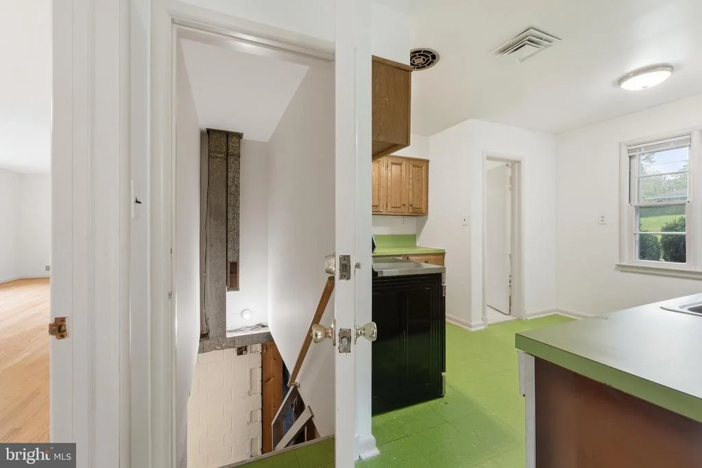 Photo of 228 NORTHWEST TERRACE