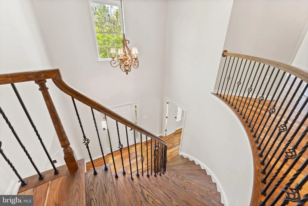 Photo of 817 KENNETH PLACE SE