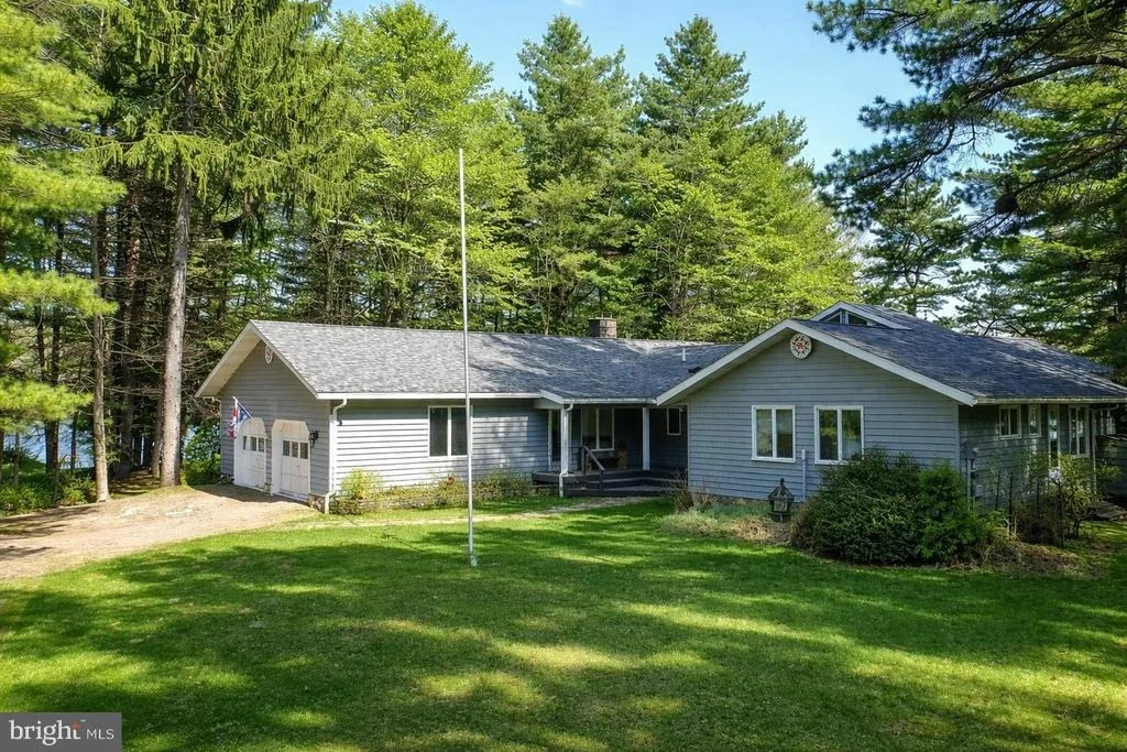 Photo of 701 SHORELINE DRIVE