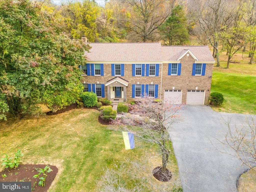 Photo of 4634 FELDSPAR ROAD