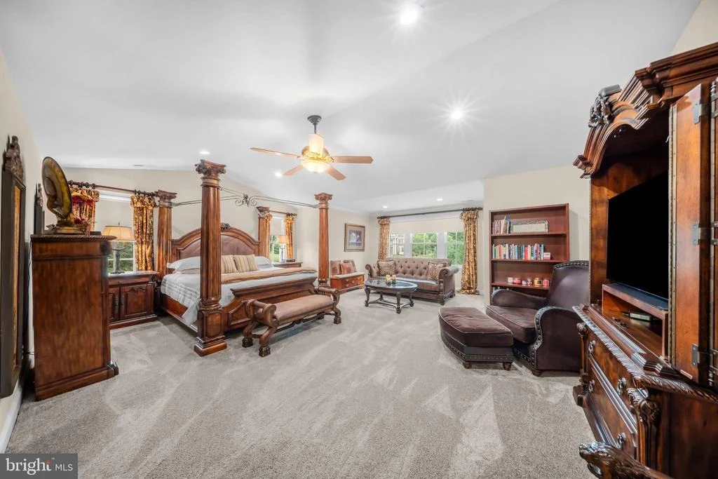 Photo of 4 COPPERLEAF COURT