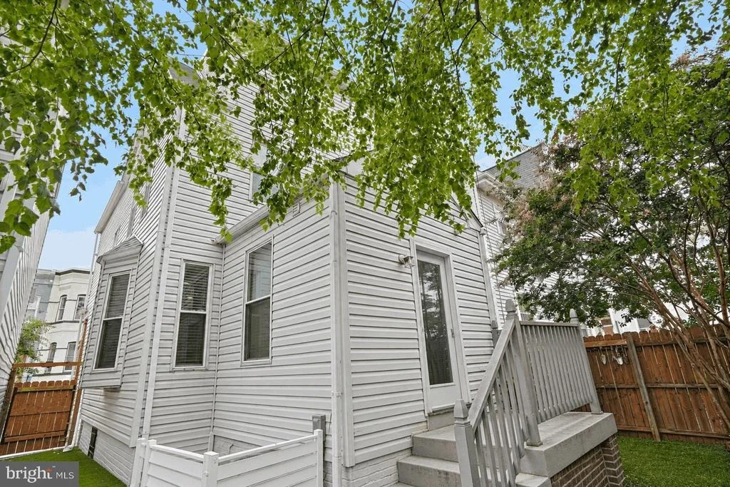 Photo of 333 U STREET NW