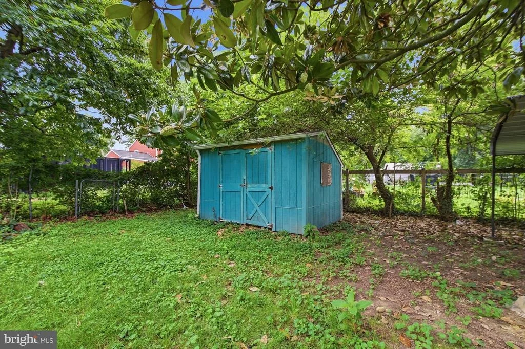 Photo of 6405 INWOOD DRIVE