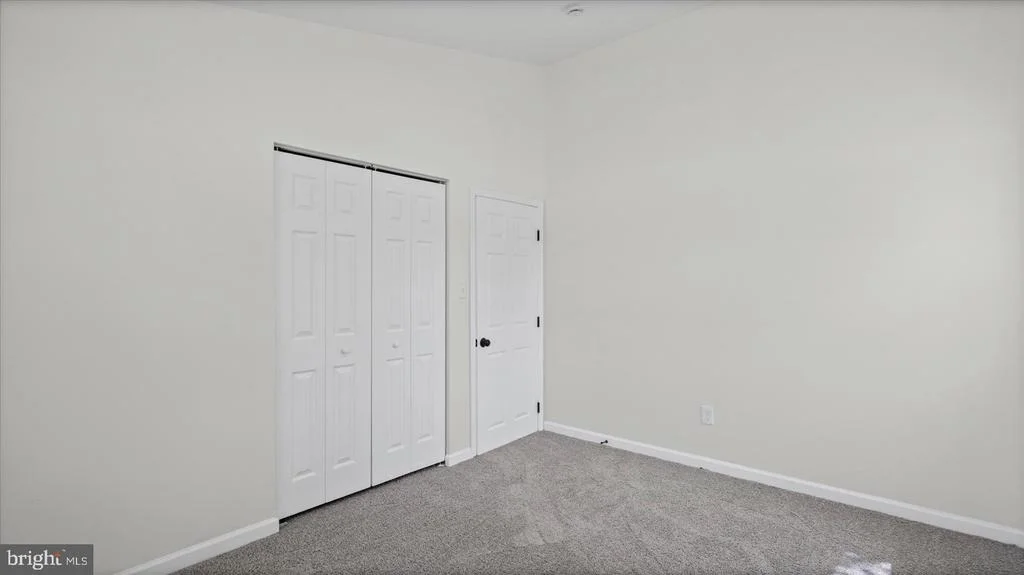 Photo of 3901 TIVERTON ROAD