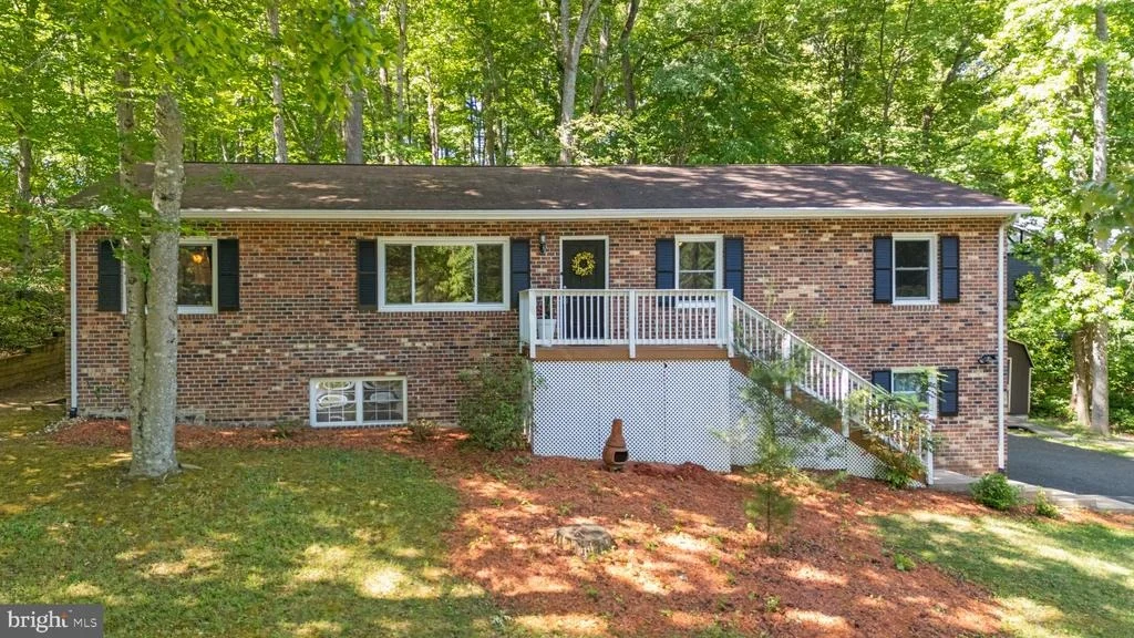 Photo of 34 GREENRIDGE DRIVE