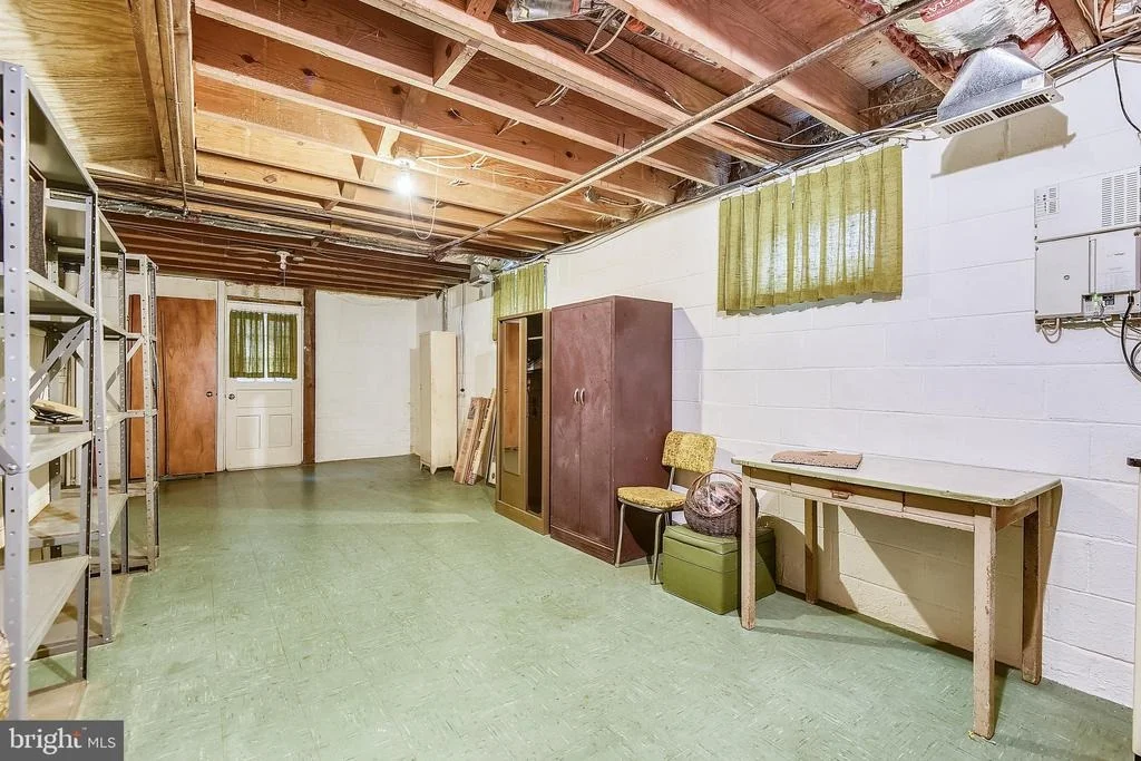 Photo of 3913 QUEEN MARY DRIVE