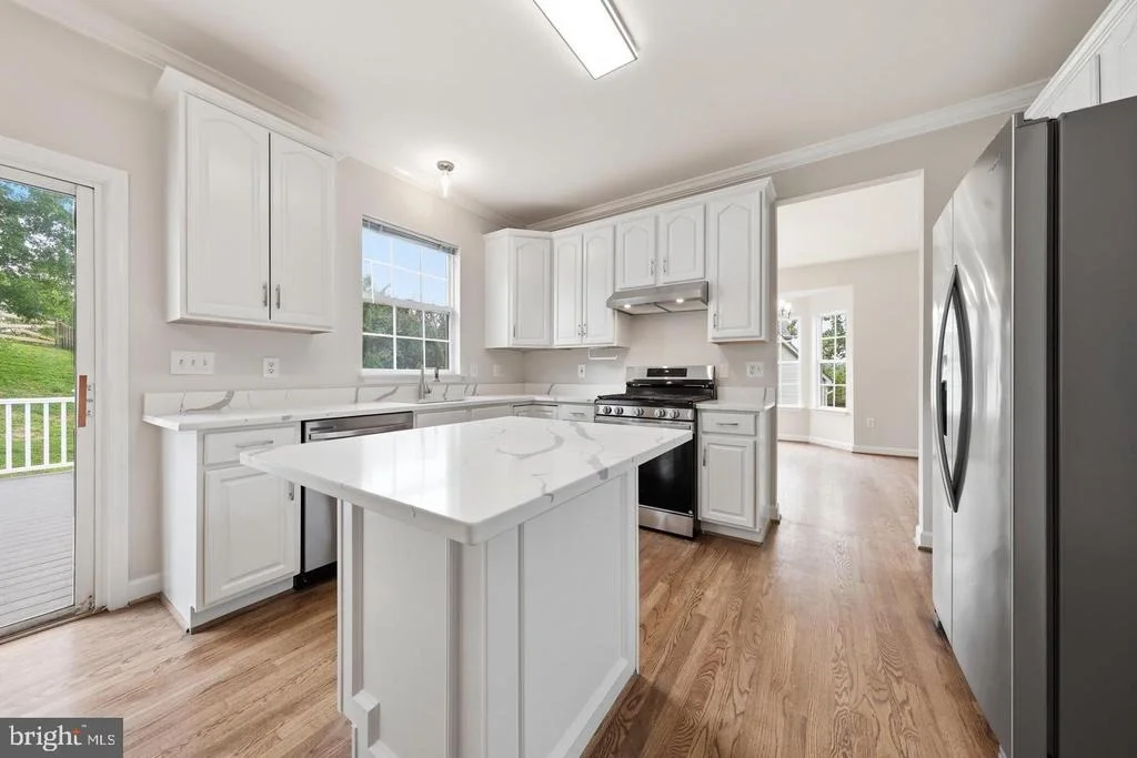 Photo of 6303 IVERSON TERRACE N
