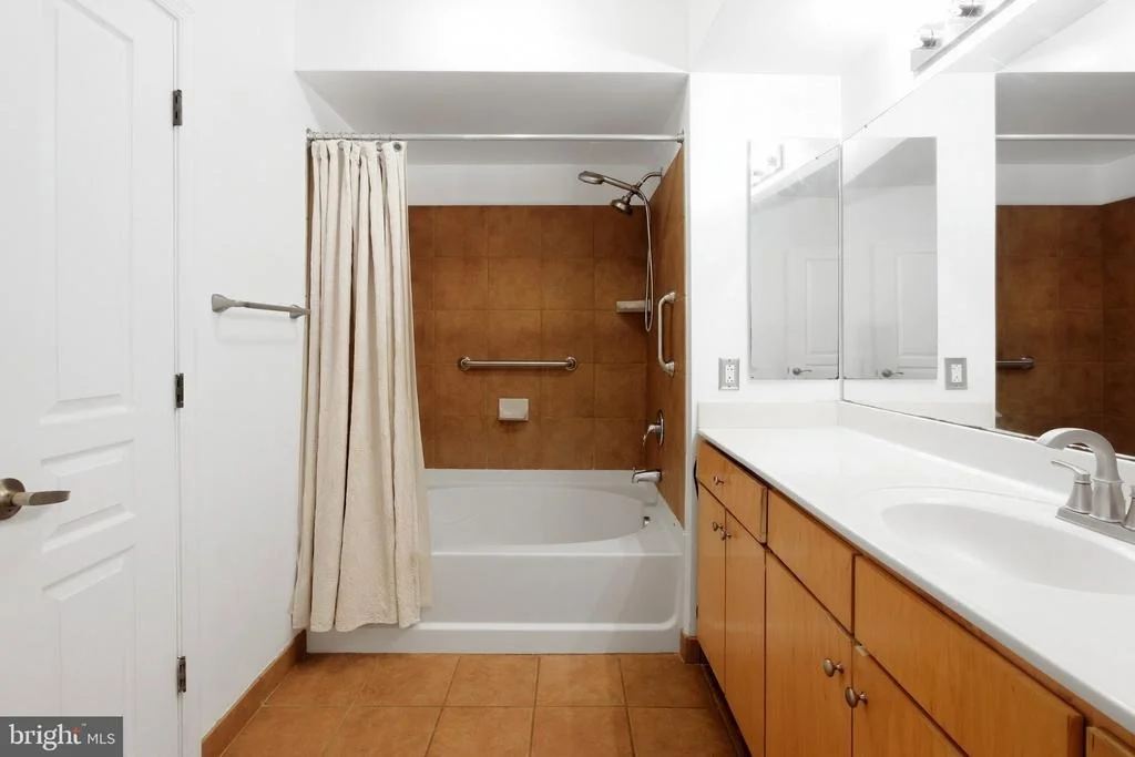 Photo of Unit 721 at 616 E STREET NW