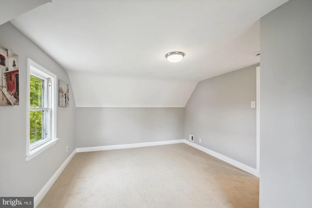 Photo of 8413 GENEVA ROAD