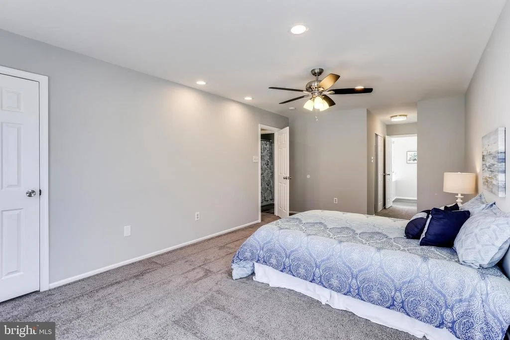 Photo of 8635 STONECUTTER ROAD