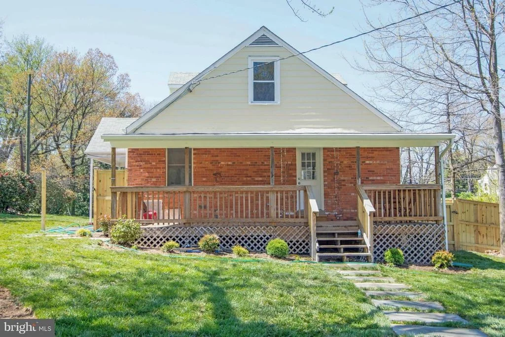 Photo of 6411 HILLSIDE LANE