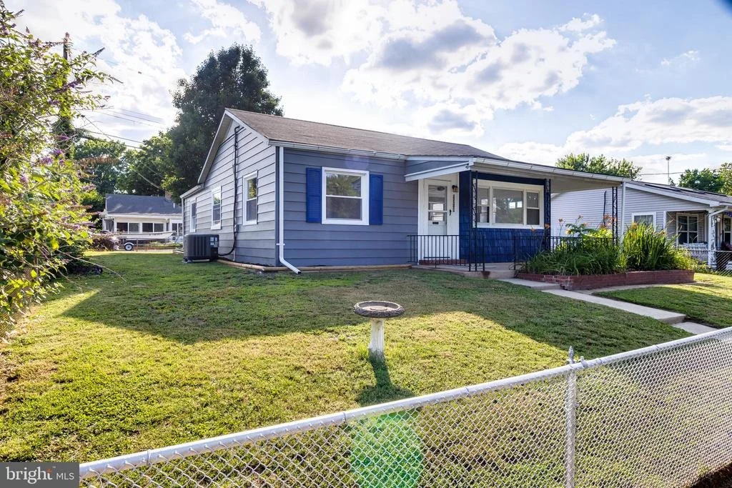 Photo of 1318 WILSON POINT ROAD