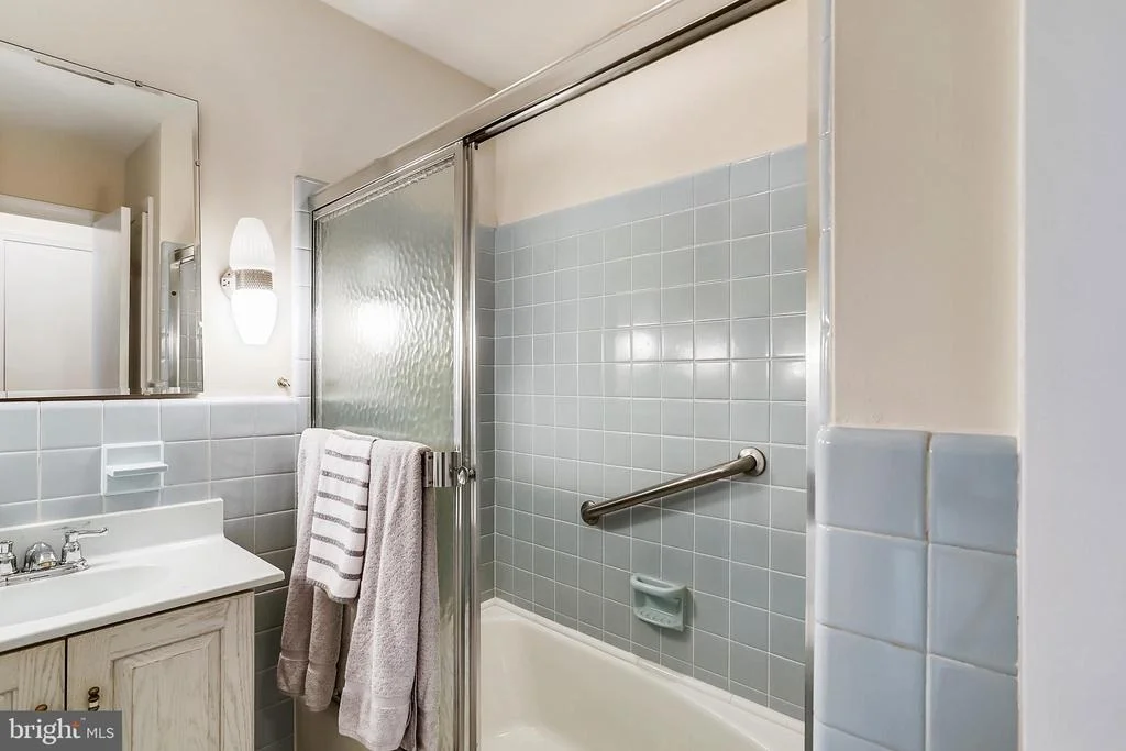 Photo of 2117 DRURY ROAD