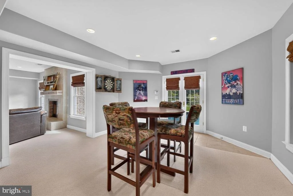 Photo of 6245 LINWAY TERRACE