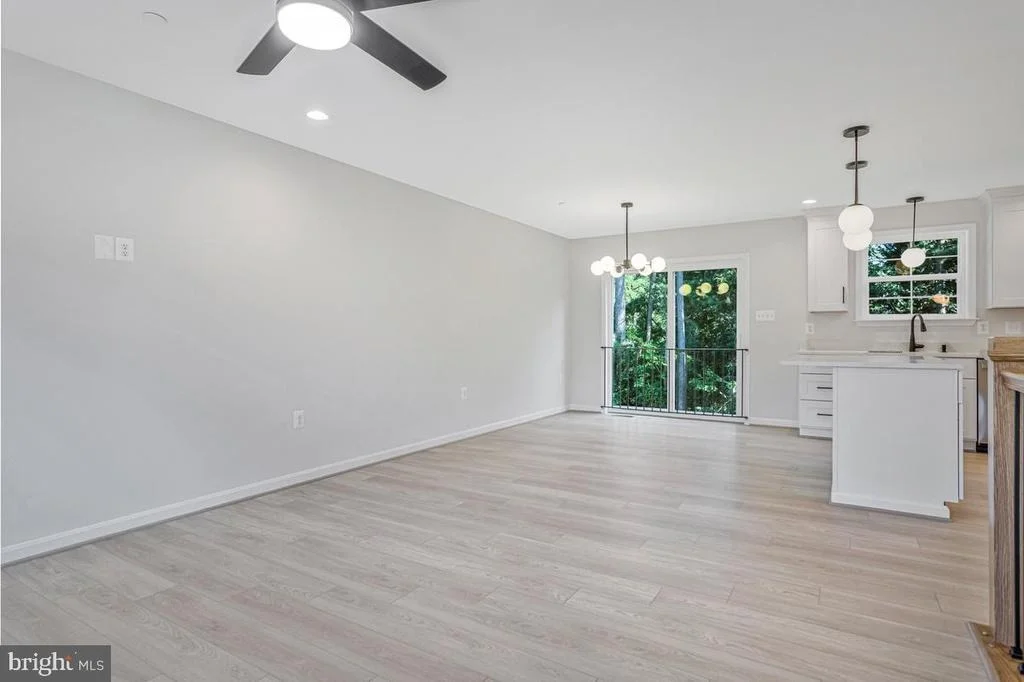 Photo of 1097 SAN ANGELO DRIVE