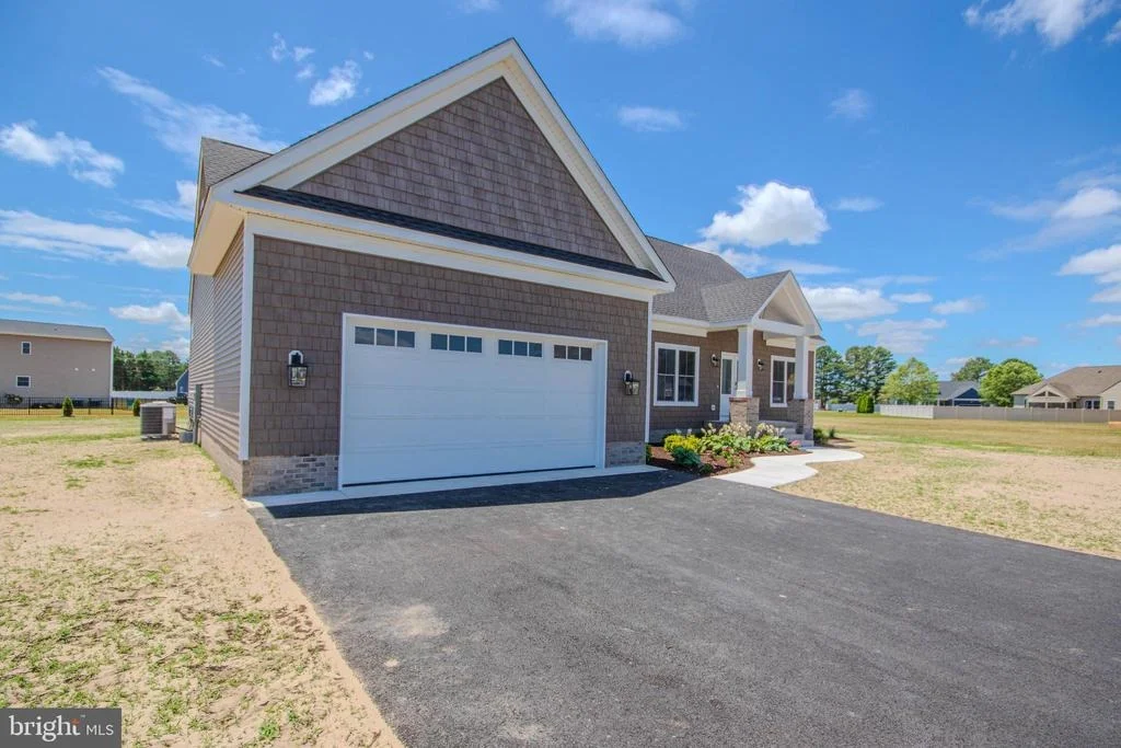 Photo of 5829 PERCHERON DRIVE