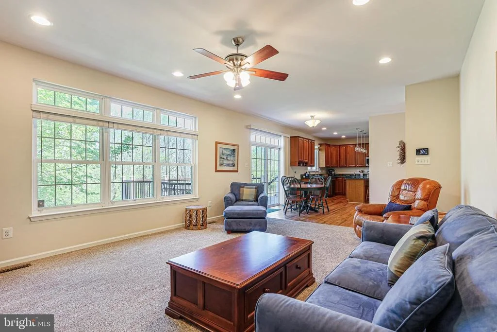 Photo of 9703 ROYAL CREST CIRCLE
