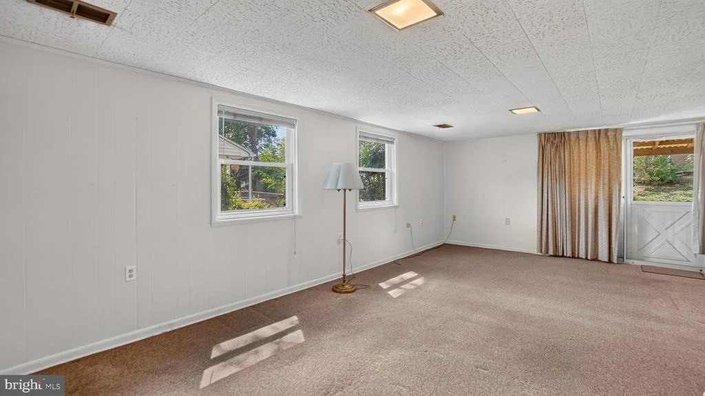 Photo of 3131 CASTLELEIGH ROAD