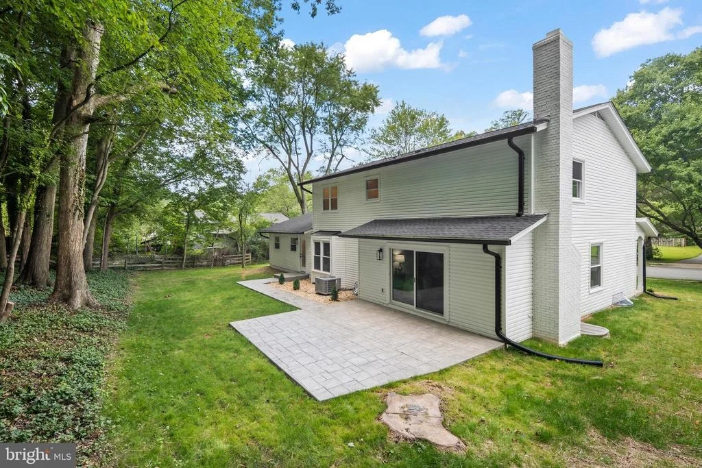 Photo of 9137 ROCKEFELLER LANE