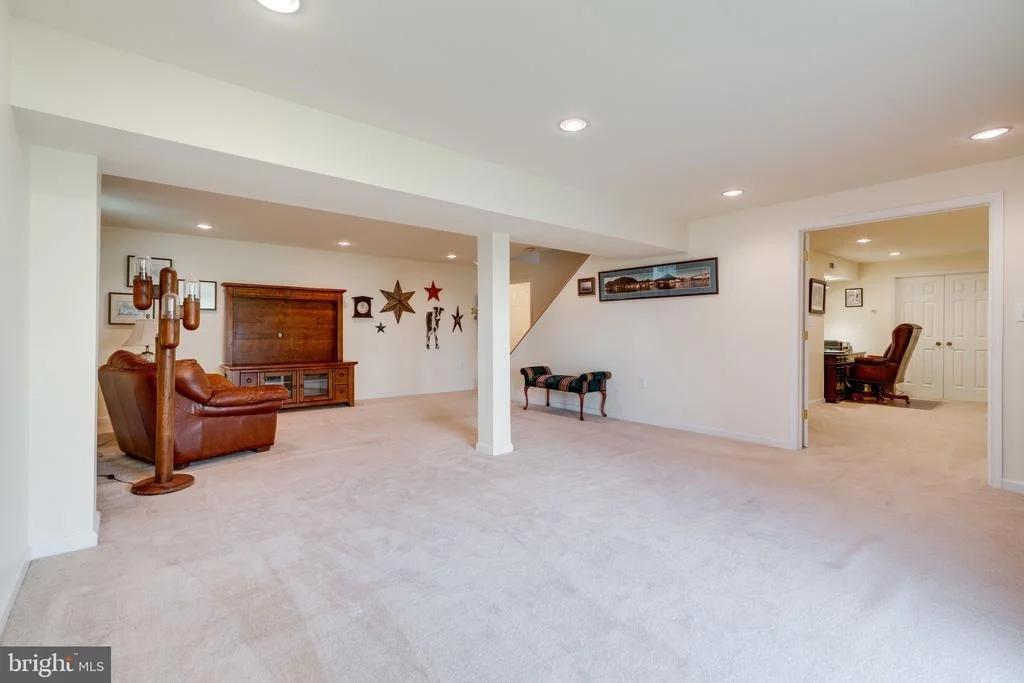 Photo of 7203 MING TREE COURT