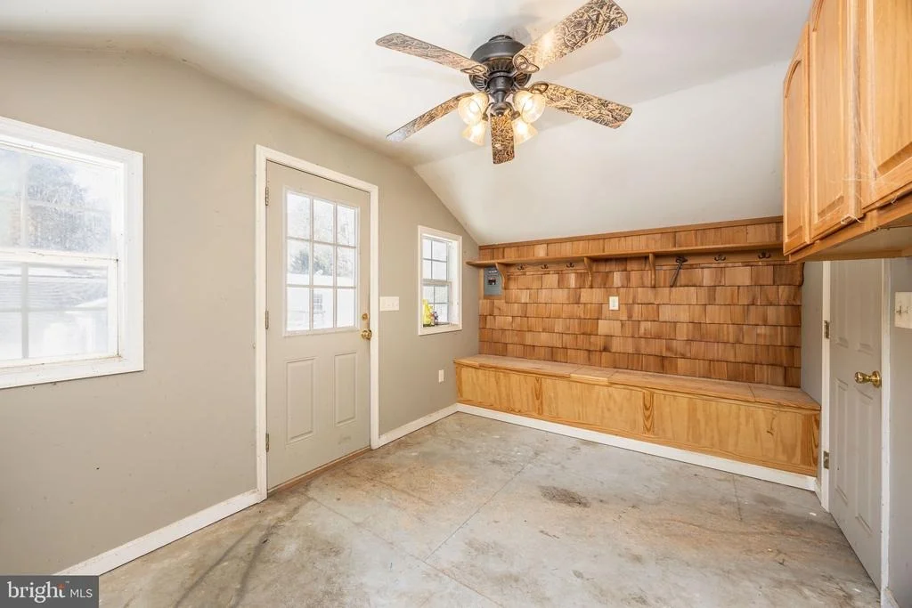Photo of 22147 ROYAL OAK ROAD