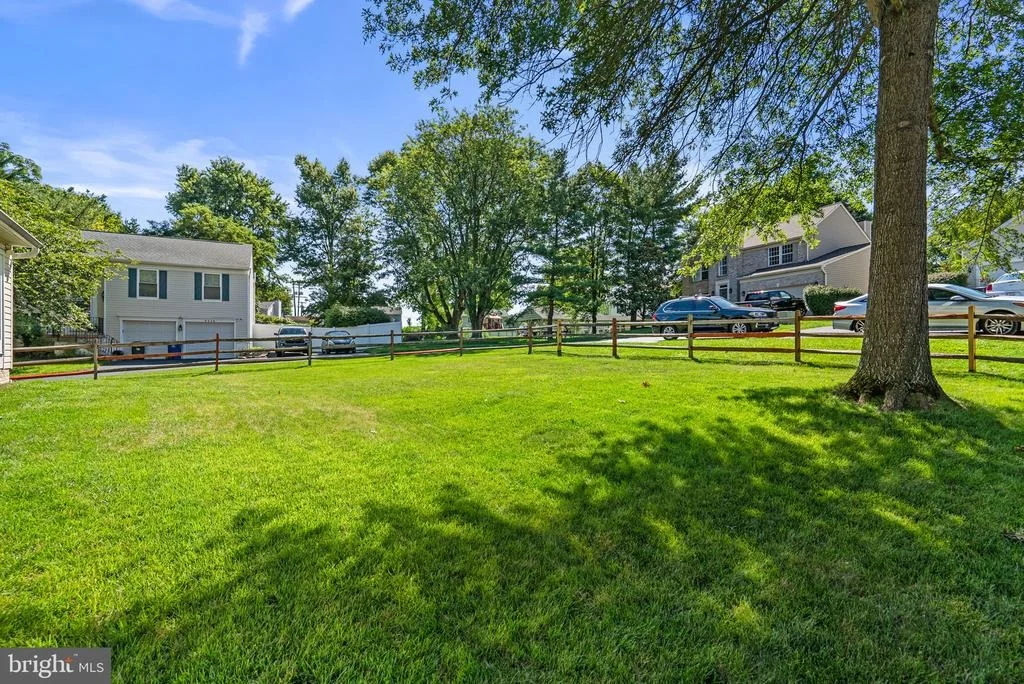 Photo of 9543 RIDGEVIEW DRIVE