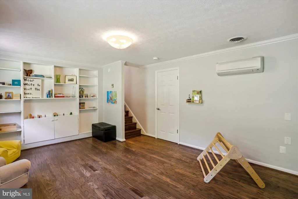 Photo of 11816 LONGDRAFT COURT