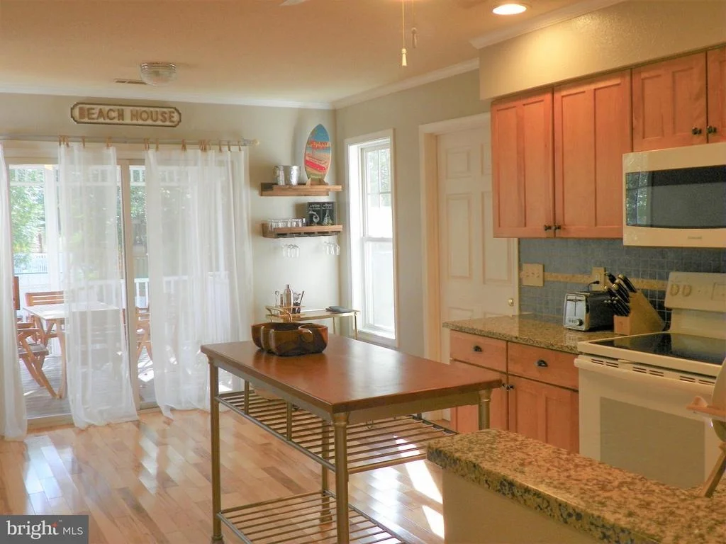 Photo of 14 WOODS CIRCLE