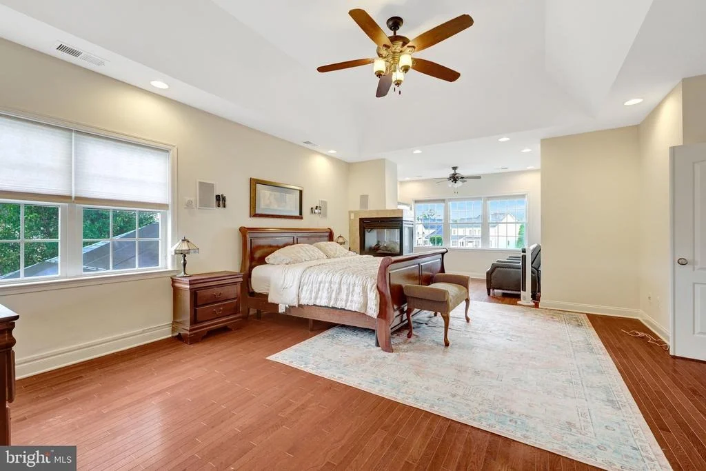 Photo of 24337 EAGLES LANDING PLACE