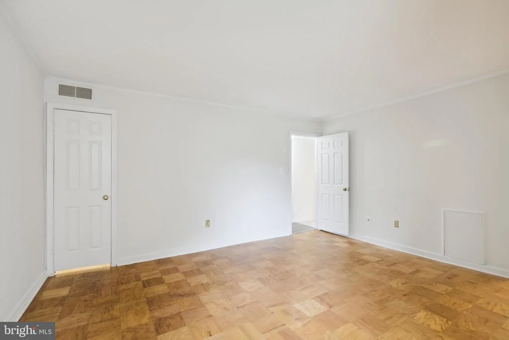 Photo of Unit 7201 at 9901 BLUNDON DRIVE