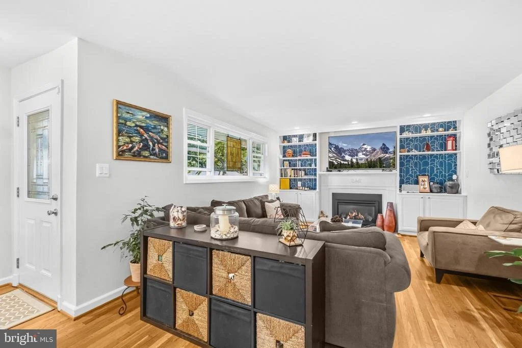 Photo of 1600 FLORA LANE