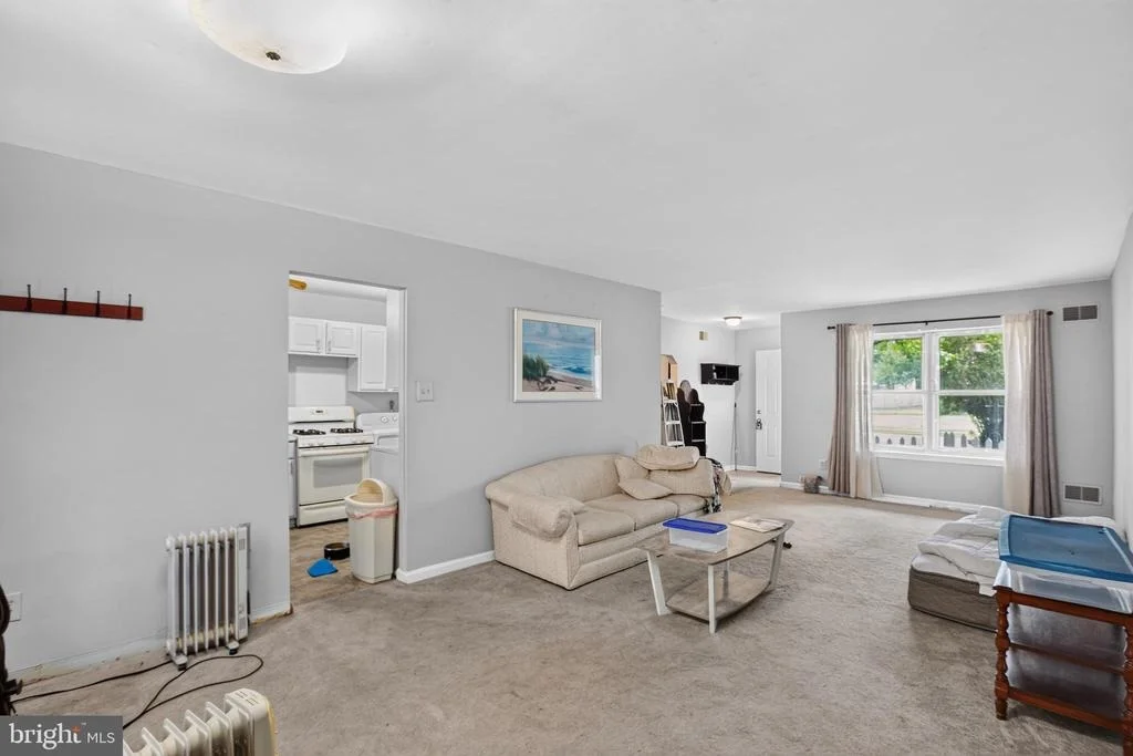 Photo of 306 TOMPKINS LANE
