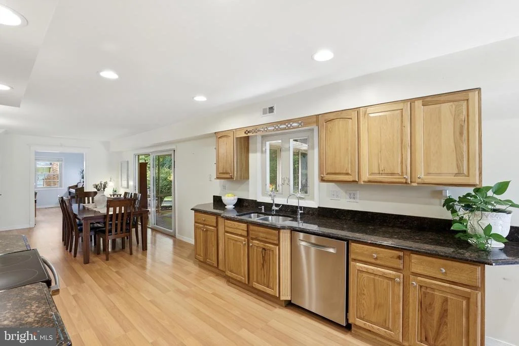 Photo of 1703 CROFTON PARKWAY