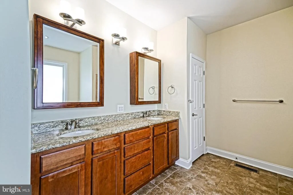 Photo of 17322 MERLIN LANE