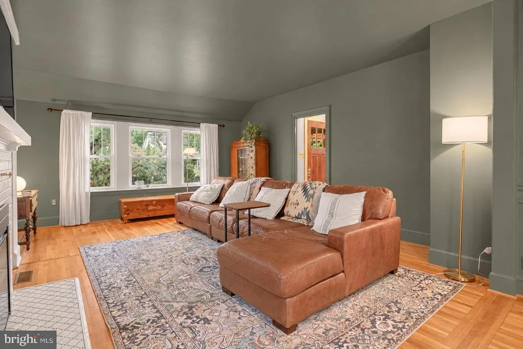 Photo of 618 WILSON PLACE