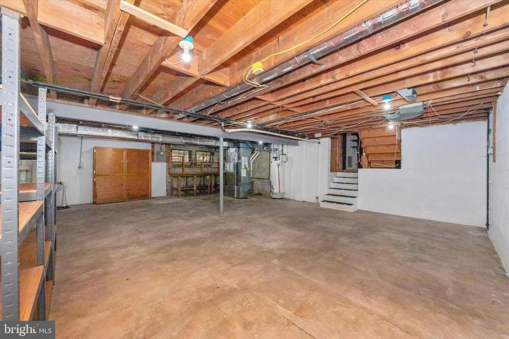 Photo of 7004 KEPNER COURT