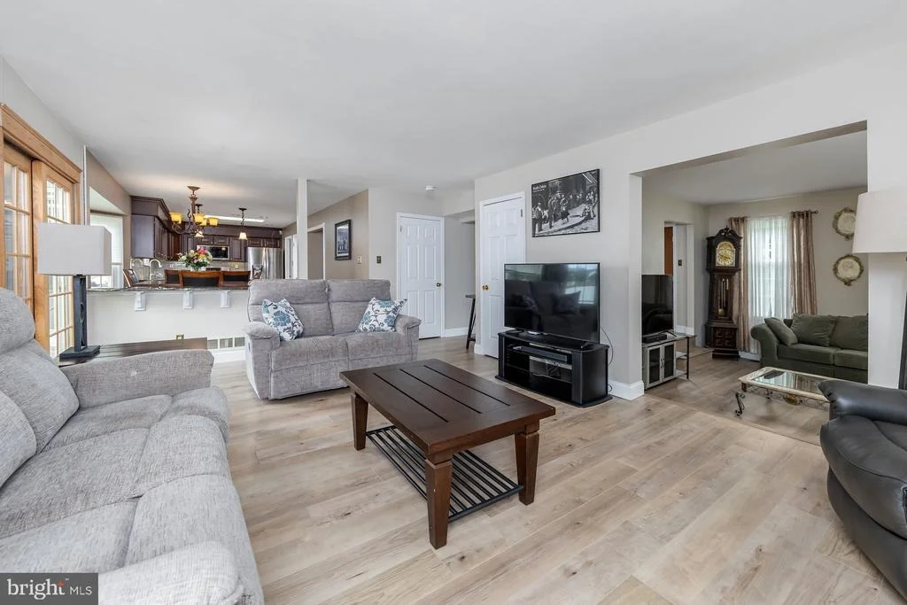 Photo of 2 WALTON DRIVE